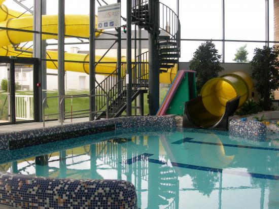 Piscine d'esquibien