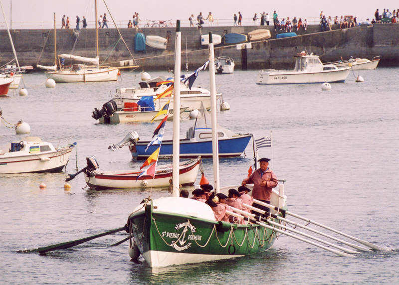 Papa-Poydenot-sur-l-eau